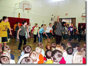 Fonziba in assembly